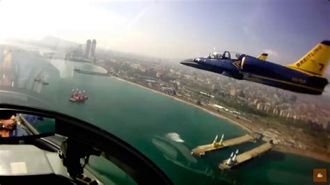 que devient la patrouille breitling|La Patrouille Breitling, sur les traces de l'Aéropostale.